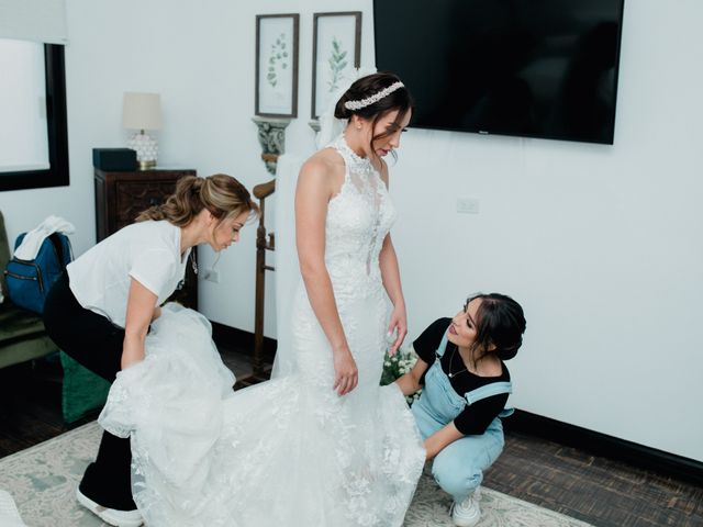 La boda de Marco y Stephanie en Hermosillo, Sonora 31