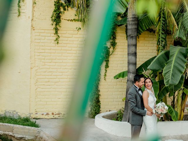 La boda de Marco y Stephanie en Hermosillo, Sonora 61