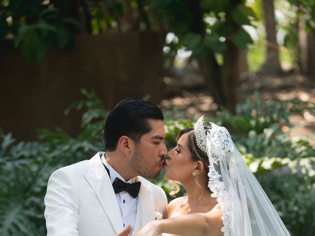 La boda de Ángel y Mónica en Xochitepec, Morelos 34