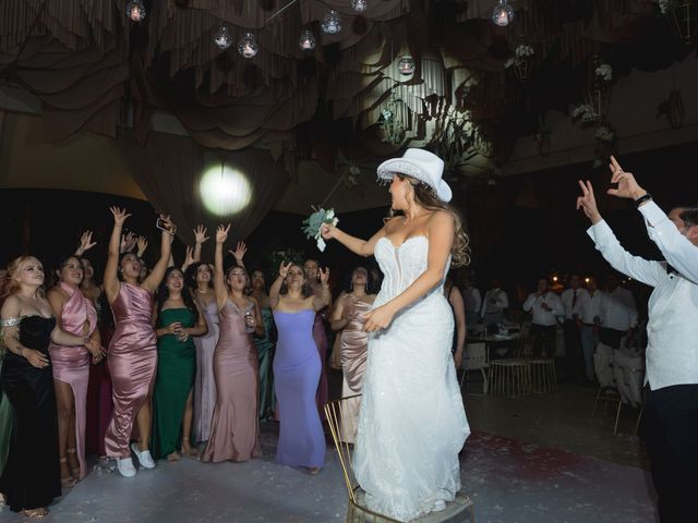 La boda de Ángel y Mónica en Xochitepec, Morelos 115