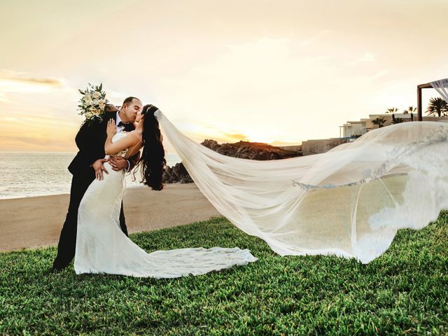 La boda de Manuk y Elizabeth en Cabo San Lucas, Baja California Sur 26