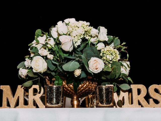 La boda de Manuk y Elizabeth en Cabo San Lucas, Baja California Sur 28