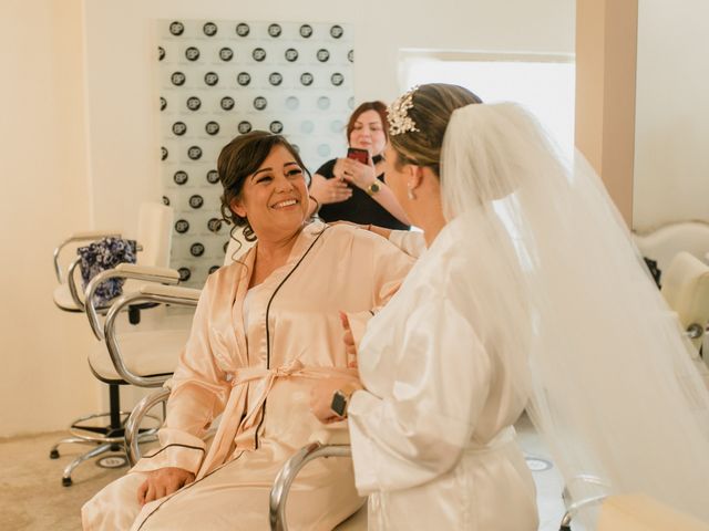 La boda de Carlos y Malena en Hermosillo, Sonora 10