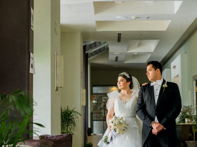 La boda de Carlos y Malena en Hermosillo, Sonora 40