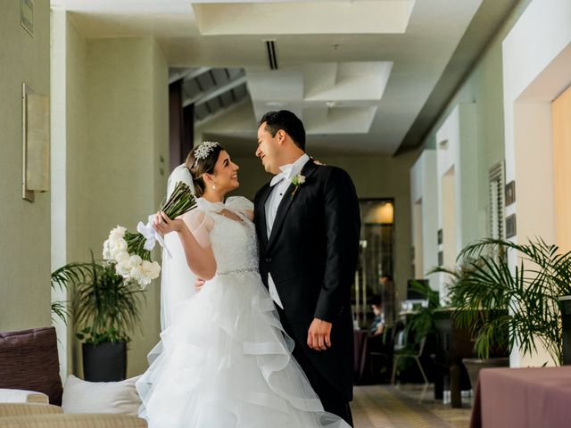 La boda de Carlos y Malena en Hermosillo, Sonora 42