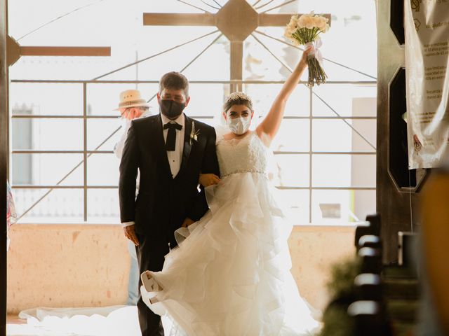 La boda de Carlos y Malena en Hermosillo, Sonora 55