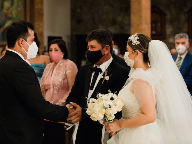 La boda de Carlos y Malena en Hermosillo, Sonora 58