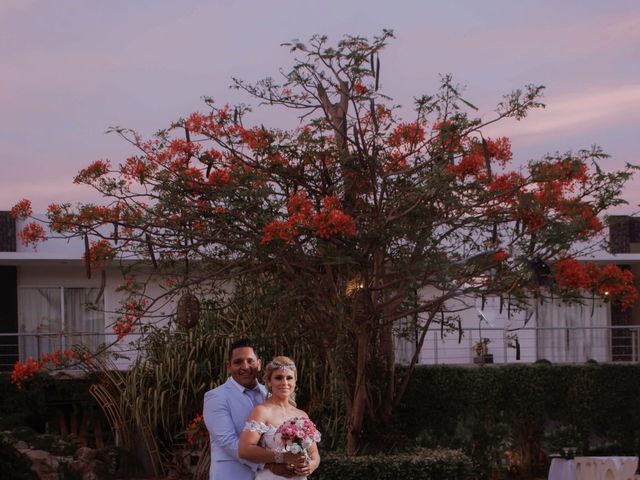 La boda de José y Lénica en Acapulco, Guerrero 27