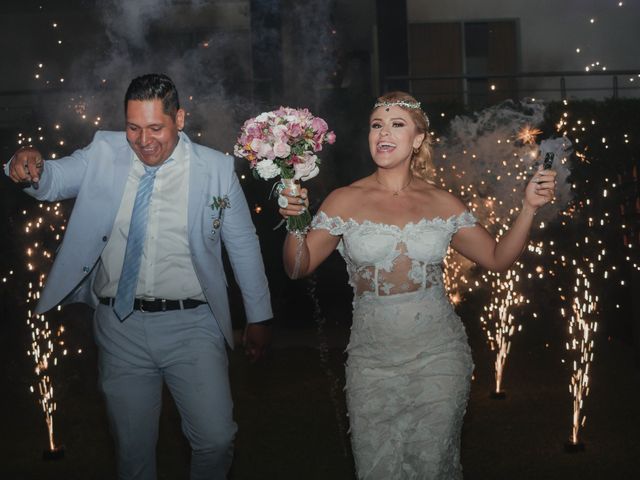 La boda de José y Lénica en Acapulco, Guerrero 28