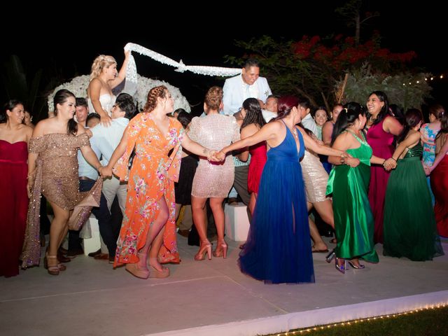 La boda de José y Lénica en Acapulco, Guerrero 44