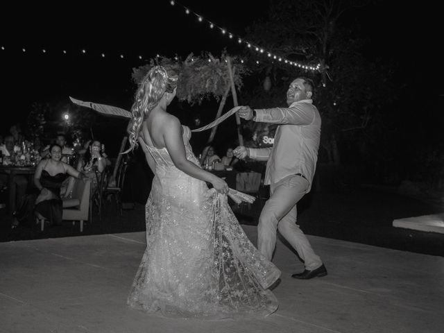 La boda de José y Lénica en Acapulco, Guerrero 51