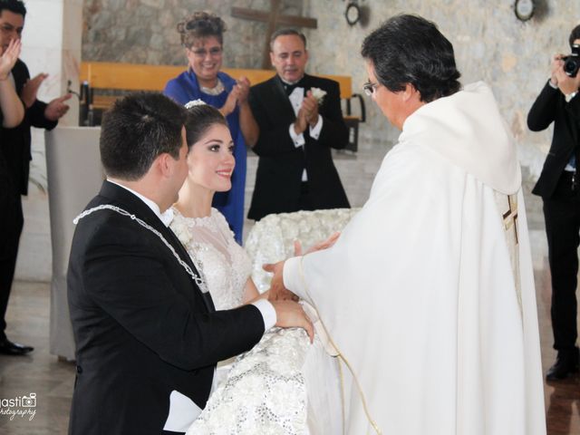 La boda de Luis y Zulema en Torreón, Coahuila 26