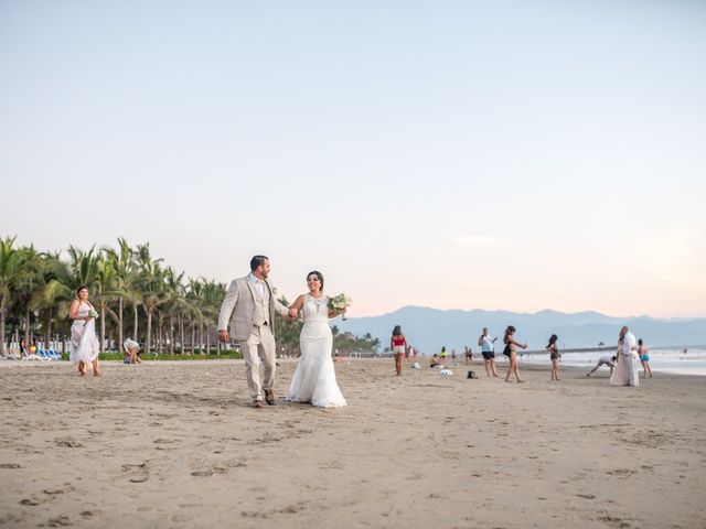 La boda de Sergio y Sofía en Bahía de Banderas, Nayarit 11