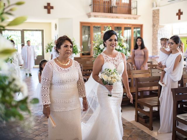 La boda de Sergio y Sofía en Bahía de Banderas, Nayarit 24
