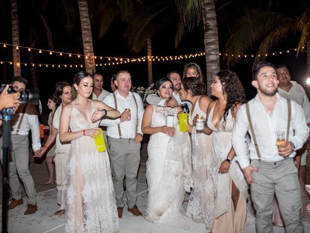 La boda de Sergio y Sofía en Bahía de Banderas, Nayarit 60