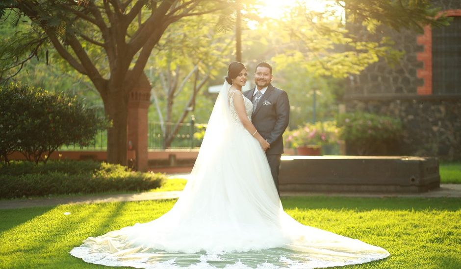 La boda de Roberto  y Janeth  en Uruapan, Michoacán