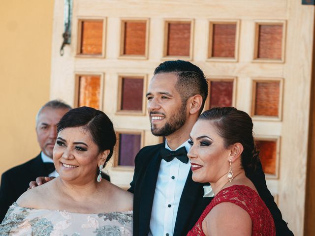 La boda de Jose y Elizabeth en Ensenada, Baja California 4