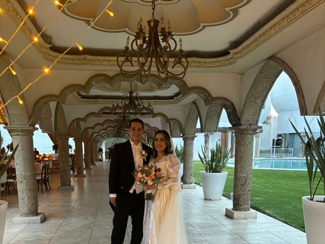 La boda de Carlos  y Lupita  en Zapopan, Jalisco 4