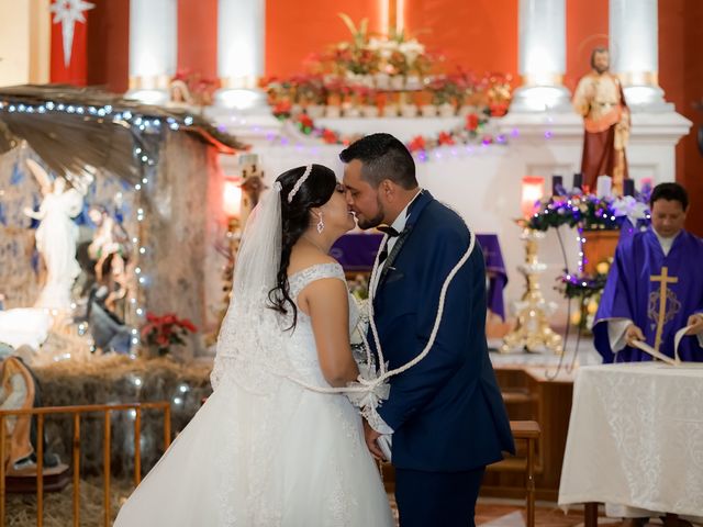 La boda de Roberto y Laura en Colima, Colima 2