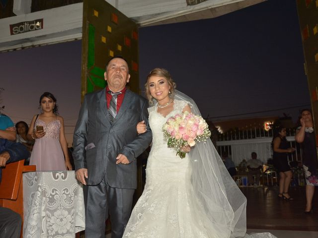 La boda de Oscar Delgado y Claudia Mejia  en Tonalá, Jalisco 5