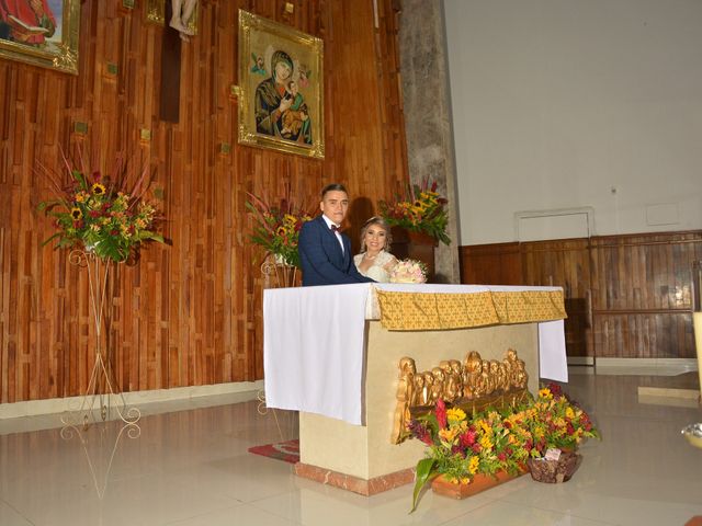 La boda de Oscar Delgado y Claudia Mejia  en Tonalá, Jalisco 9