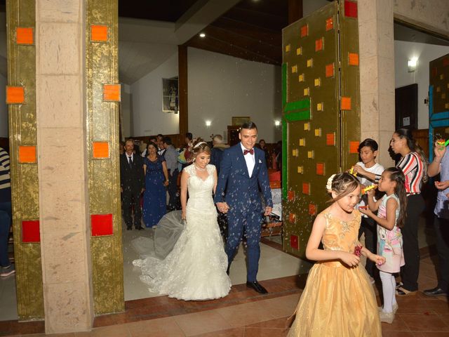 La boda de Oscar Delgado y Claudia Mejia  en Tonalá, Jalisco 10