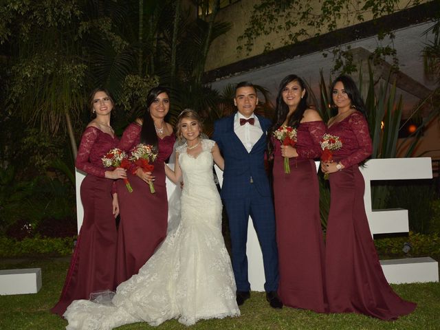 La boda de Oscar Delgado y Claudia Mejia  en Tonalá, Jalisco 19