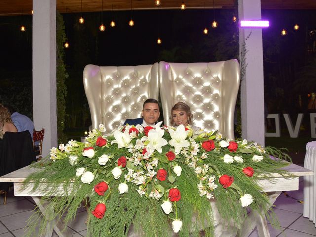 La boda de Oscar Delgado y Claudia Mejia  en Tonalá, Jalisco 24