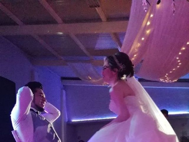 La boda de Alejandro  y Laura  en Cuautitlán, Estado México 7
