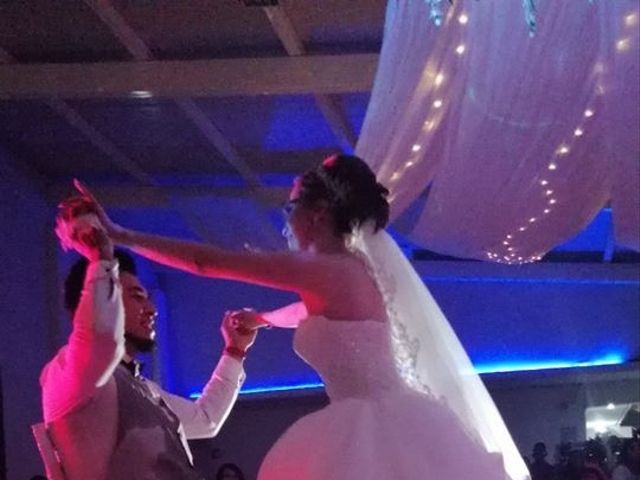 La boda de Alejandro  y Laura  en Cuautitlán, Estado México 9