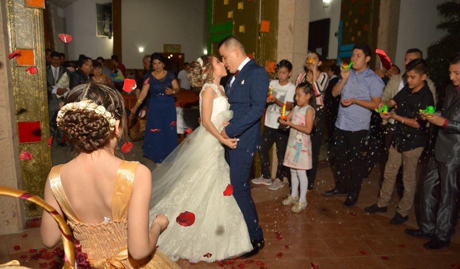 La boda de Oscar Delgado y Claudia Mejia  en Tonalá, Jalisco