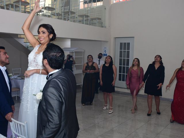 La boda de Saúl y Gemma en Monterrey, Nuevo León 33