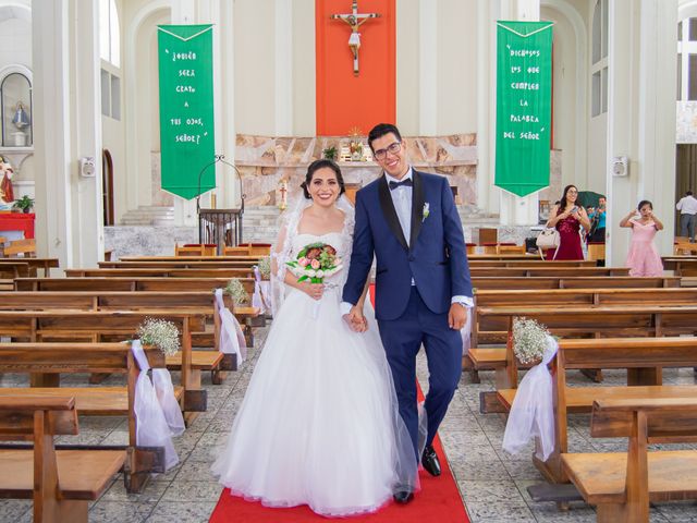 La boda de Miguel y Geraldine en Colima, Colima 9