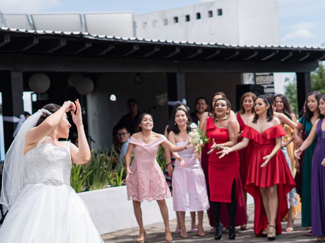 La boda de Miguel y Geraldine en Colima, Colima 11