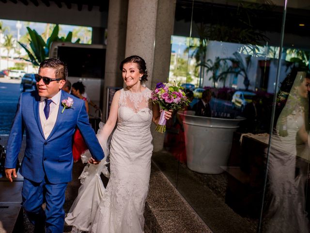 La boda de Homero y Maribel en Puerto Vallarta, Jalisco 3