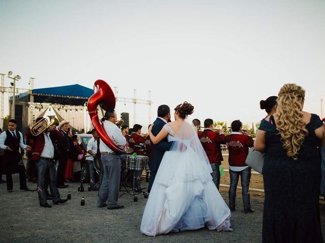 La boda de Víctor y Rocío en León, Guanajuato 9