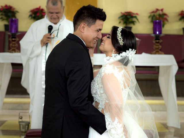 La boda de Jesus y Paola en Colima, Colima 8