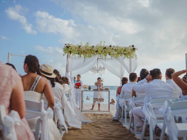 La boda de Nick y Dhyana en Cancún, Quintana Roo 15