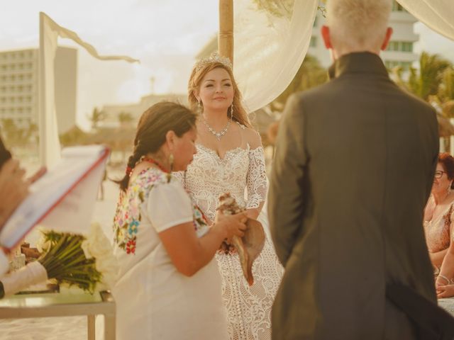 La boda de Nick y Dhyana en Cancún, Quintana Roo 21