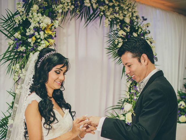 La boda de César  y Karen en Ciudad Madero, Tamaulipas 28