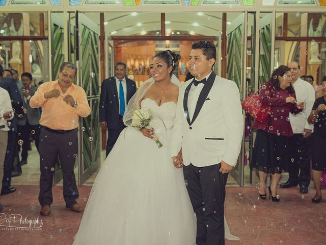 La boda de Jonathan  y Samara  en Minatitlán, Veracruz 7