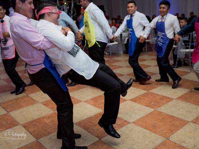 La boda de Jonathan  y Samara  en Minatitlán, Veracruz 30