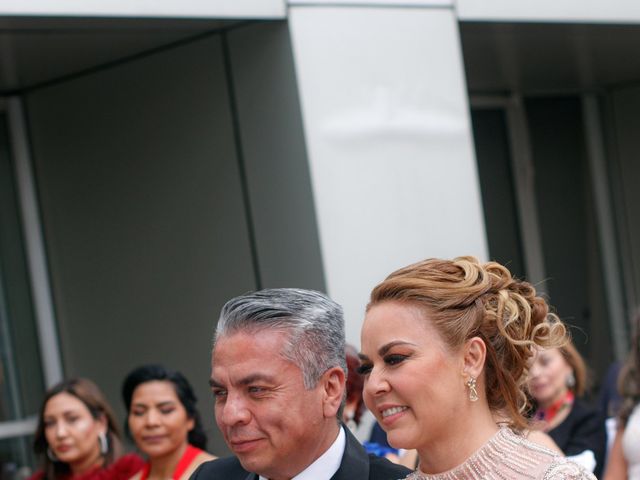 La boda de Héctor y Adriana en Álvaro Obregón, Ciudad de México 63