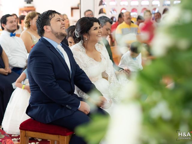 La boda de Luis y Yunuen en Manzanillo, Colima 7