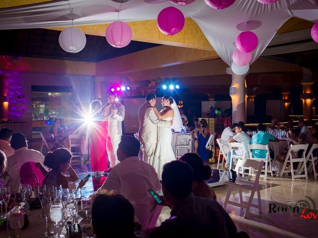 La boda de Ángel Eduardo y Alejandra en Puerto Aventuras, Quintana Roo 13