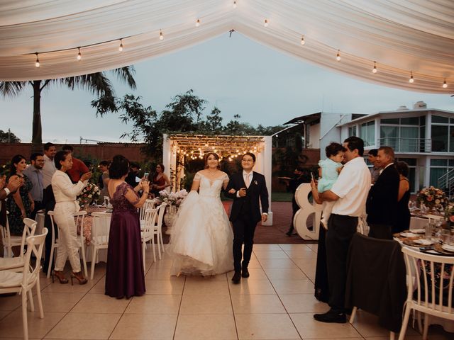La boda de Brandon y Mineidy en Lázaro Cárdenas, Michoacán 24