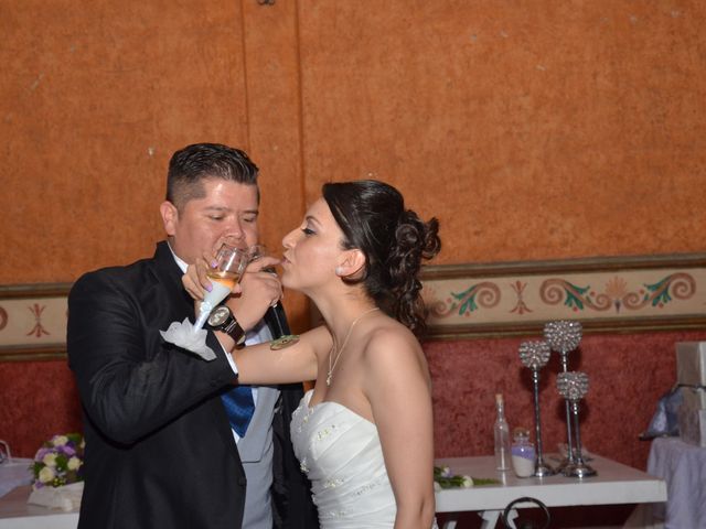 La boda de Miguel y Laura en Celaya, Guanajuato 75