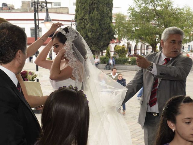 La boda de Javier y Fernanda en Temascalcingo, Estado México 17