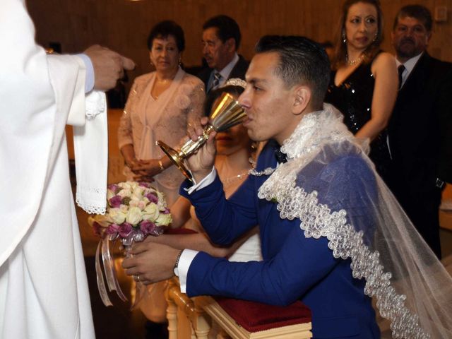 La boda de Javier y Fernanda en Temascalcingo, Estado México 32