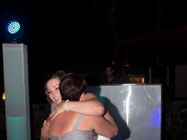 La boda de Jacob y Kacey en Ixtapa Zihuatanejo, Guerrero 54